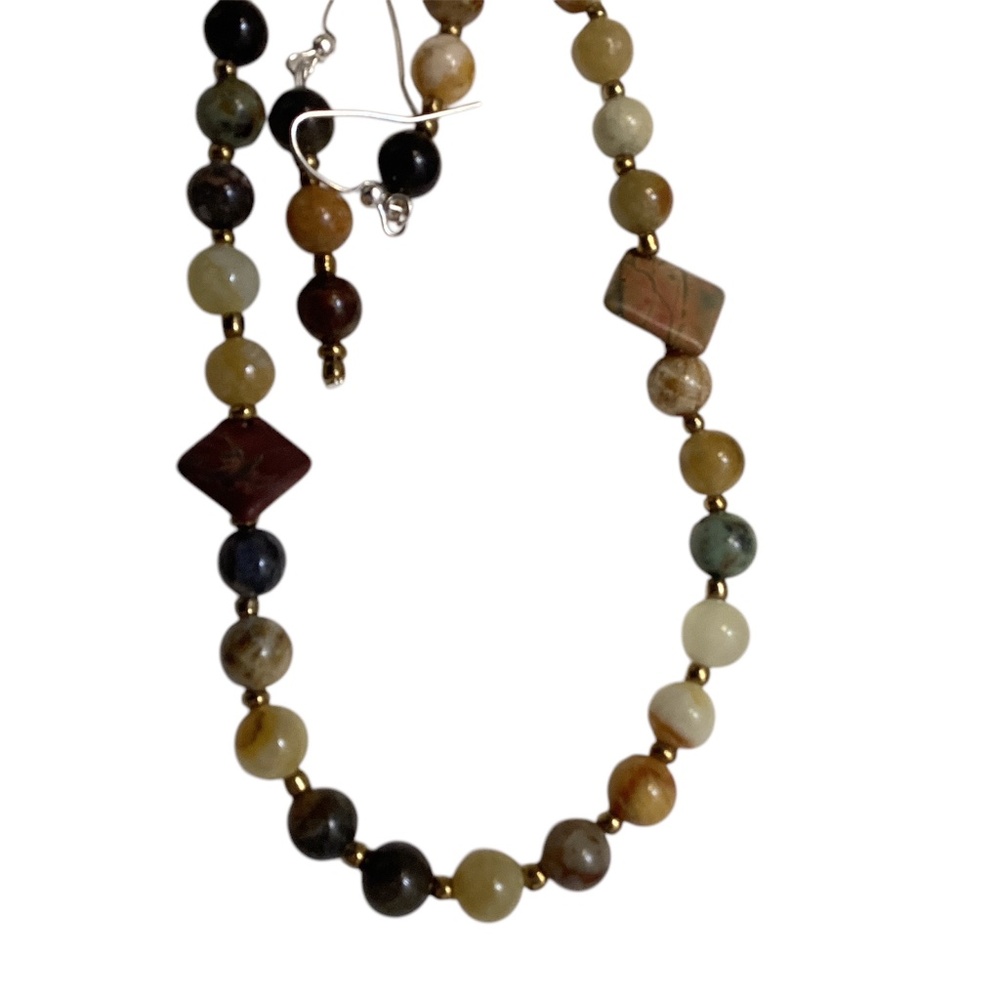 Flower Jade Necklace &Earrings